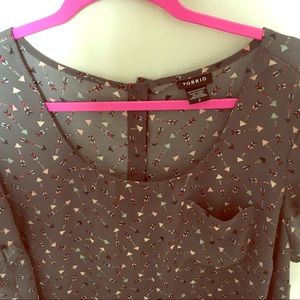 Torrid top size 2